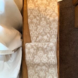 LOFT Cream and Tan Patterned Scarf